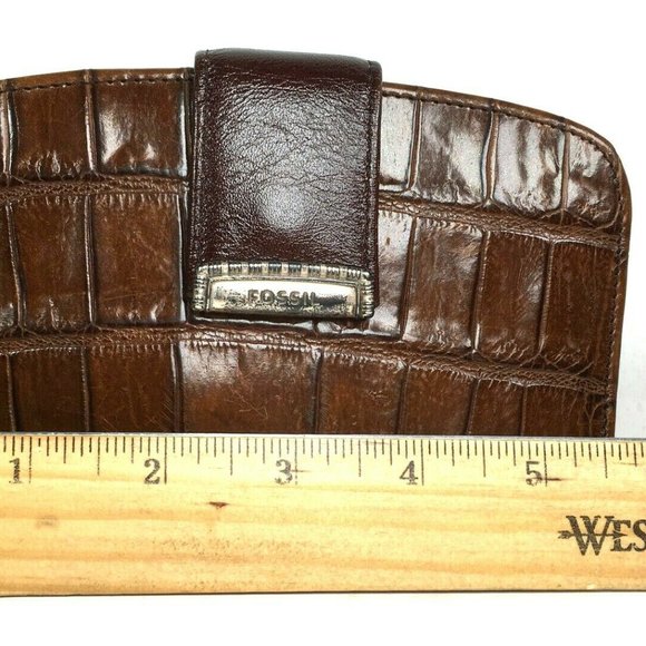 Fossil Vintage Brown Leather Reptile Print Wallet - Picture 9 of 12